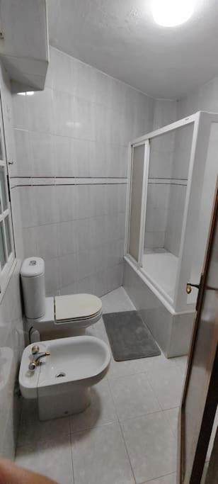 Apartamento Estacion Tren Y Bus Apartment Santiago de Compostela Exterior photo